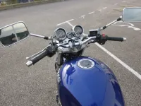 Suzuki 750 GSX Inazuma DV